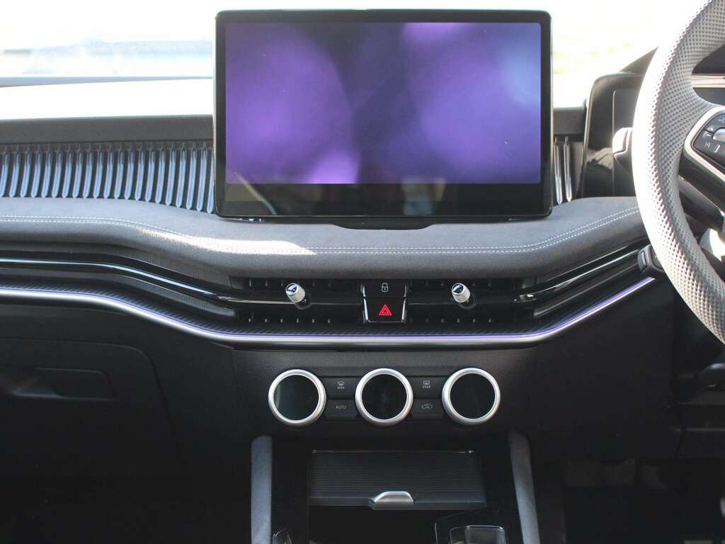 Skoda Superb Se L Blue #12