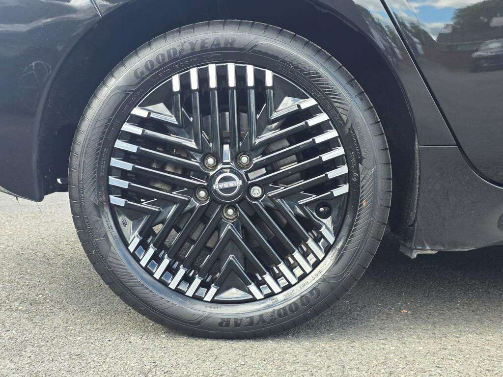Nissan Leaf Tekna Black #5