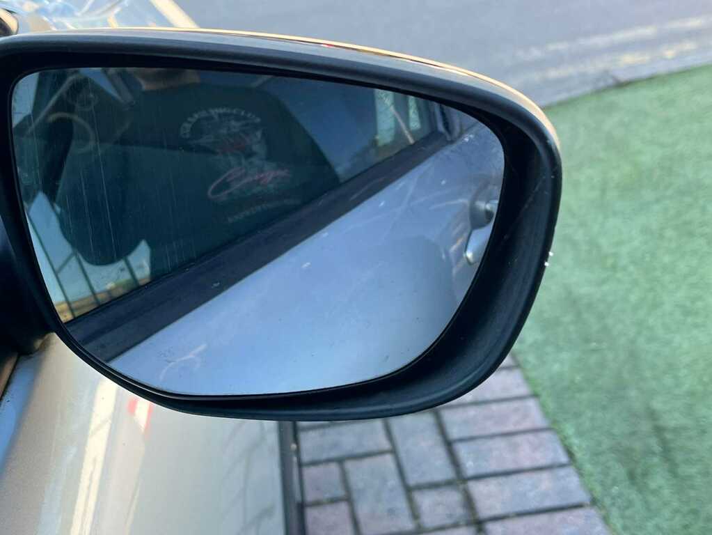 Citroen C4 Cactus Hatchback Purple #26