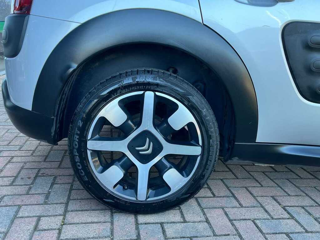 Citroen C4 Cactus Hatchback Purple #9