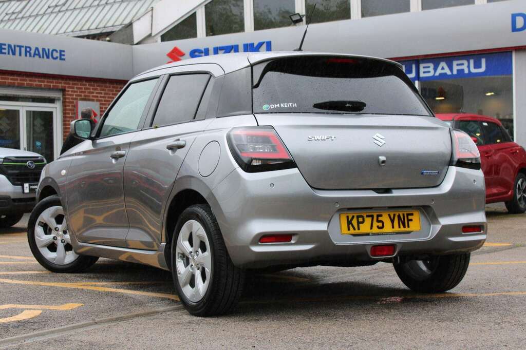 Suzuki Swift 1.2 Mild Hybrid Motion KP75YNF Silver #5