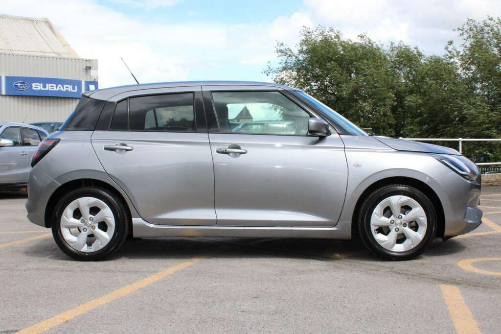 Suzuki Swift Motion Mhev Silver #4