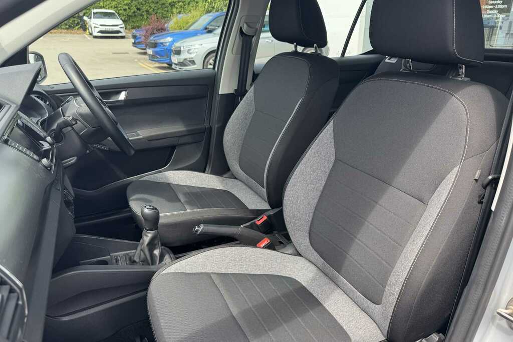 Skoda Fabia 1L Se Blue #40