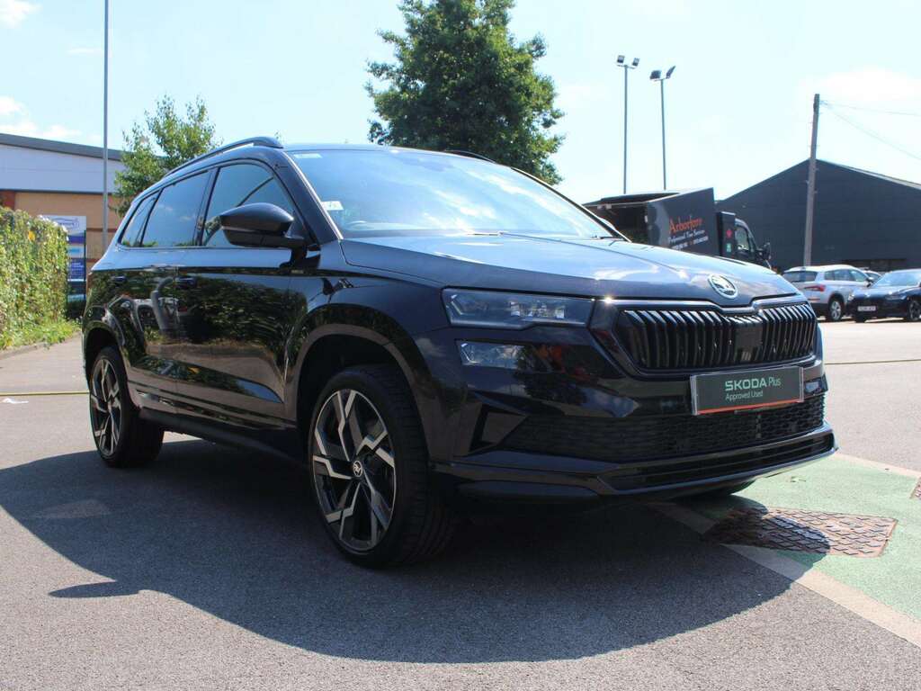 Skoda Karoq 1.5 Tsi Sportline Dsg Black