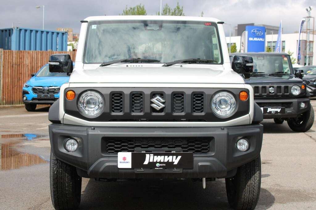 Suzuki Jimny Sierra White #2