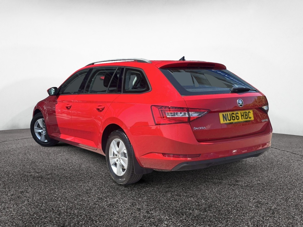 Skoda Superb 1.4 Tsi S Red #3