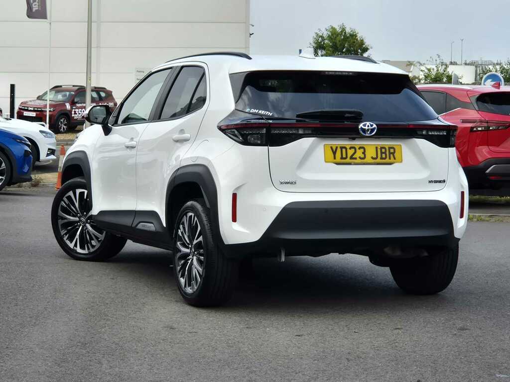 Toyota Yaris Cross 1.5 Hybrid Excel Cvt YD23JBR White #5