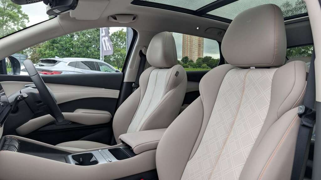 Byd Atto 3 60.48Kwh Design Suv 204 Ps Grey #23