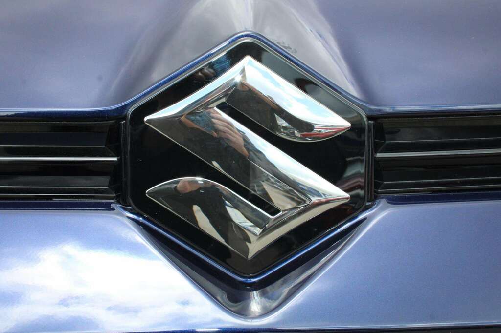 Suzuki Across 2.5 Phev E-four Cvt Grey #8