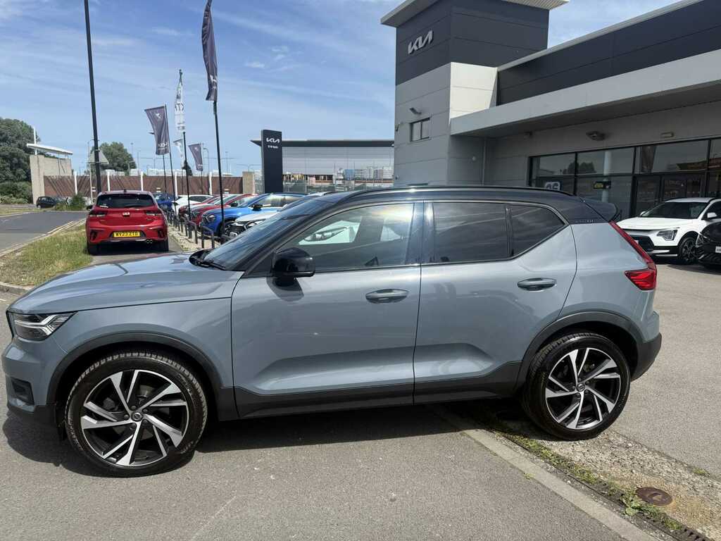 Volvo XC40 2.0 T4 R Design Geartronic CT19DKN Grey #4