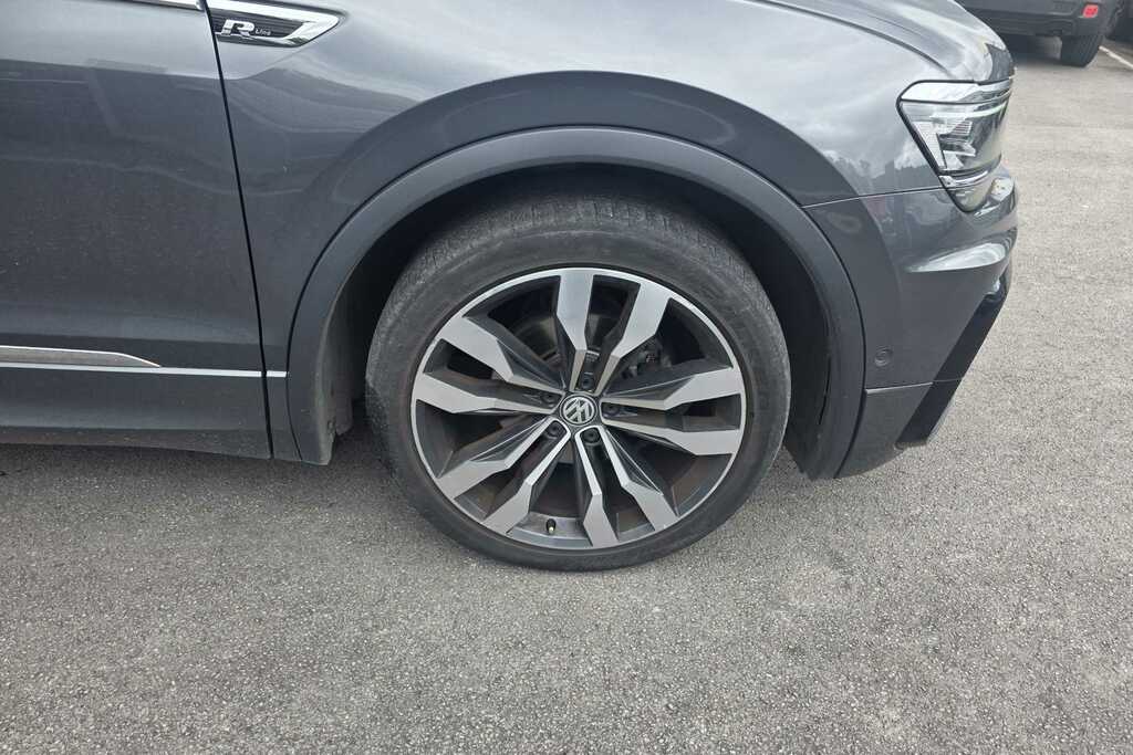 Volkswagen Tiguan 2.0 Tdi 150 R-line Tech Grey #5