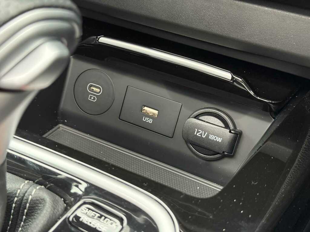 Kia Proceed 1.5T Gdi Isg 138 Gt-line White #38