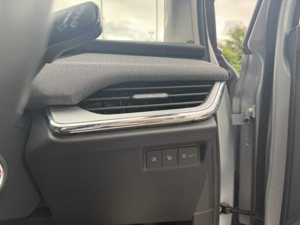 Skoda ENYAQ Edition Silver #37