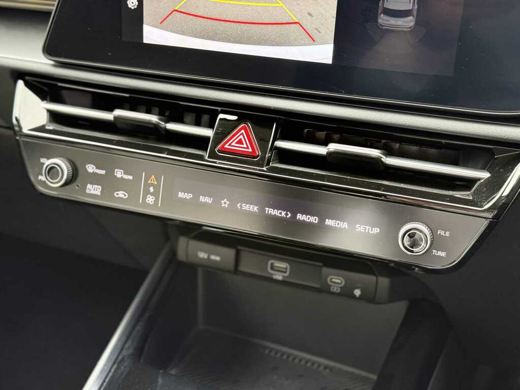 Kia e-Niro 64.8Kwh 4 Suv 201 Bhp Blue #36