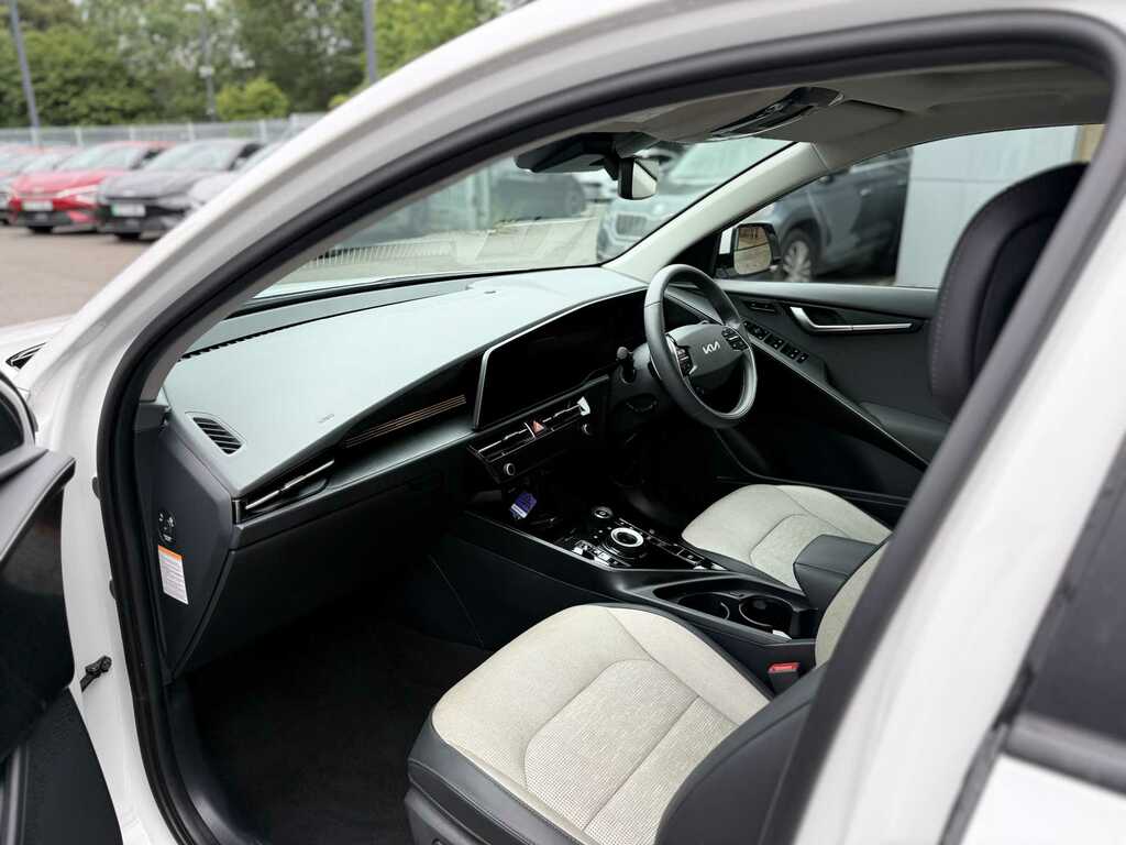 Kia e-Niro 64.8Kwh 4 Suv 201 Bhp Blue #27
