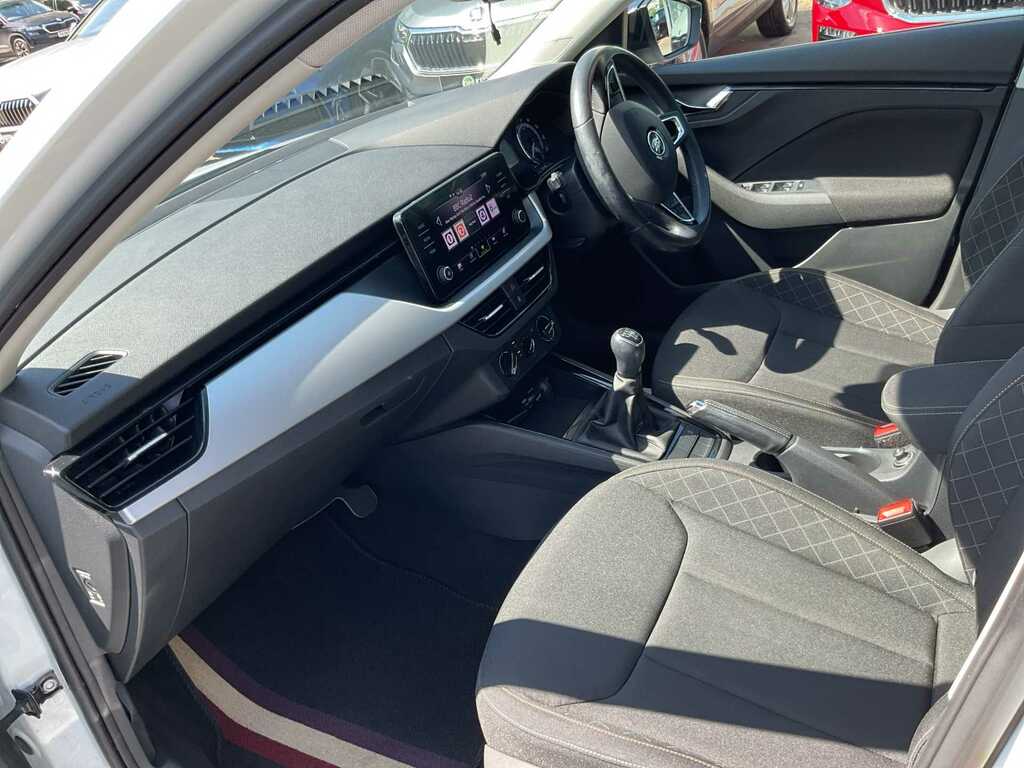 Skoda Scala 1.0 Tsi Se PG19OGE White #2