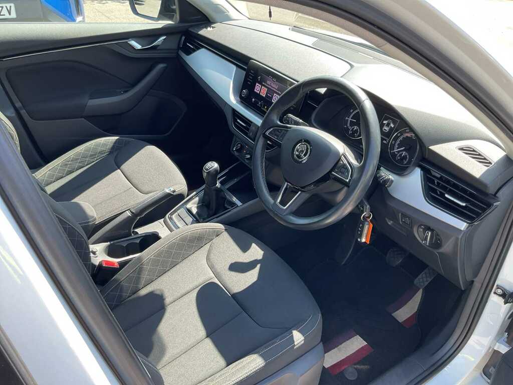 Skoda Scala 1.0 Tsi Se PG19OGE White #6