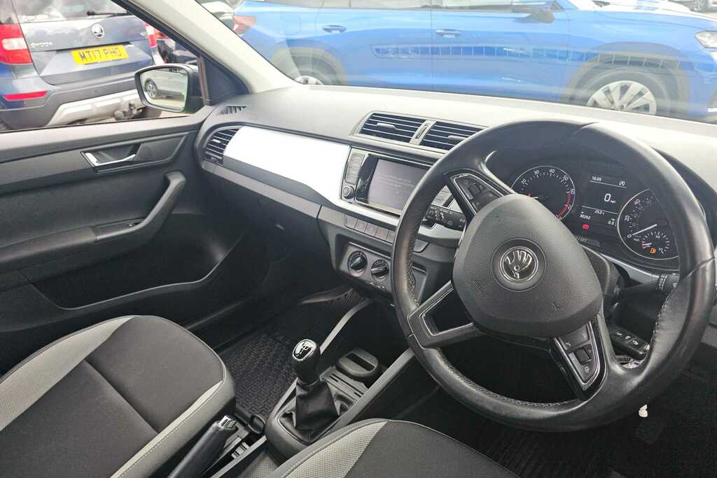Skoda Fabia 1.2 Tsi Colour Edition Green #5