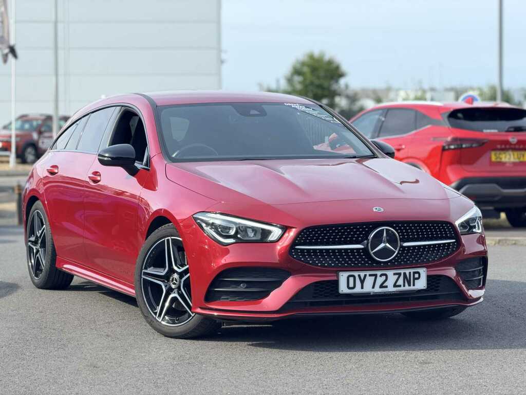 Mercedes-Benz CLA Class Cla 200 Amg Line Executive Tip Red