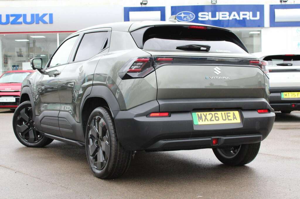 Suzuki Vitara 61Kwh Ultra Suv 174 Ps Green #4