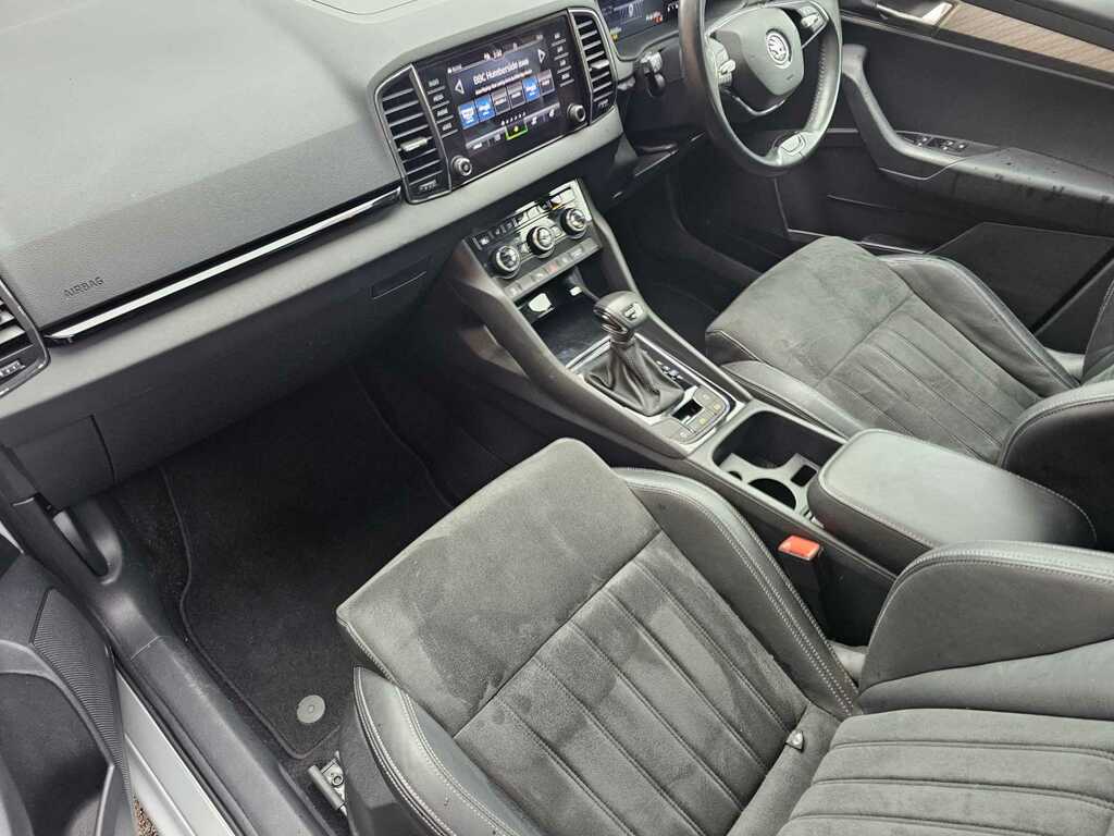 Skoda Karoq 2.0 Tdi 150 Se L 4X4 Dsg White #4
