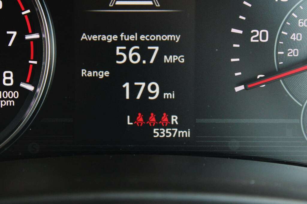 Suzuki Swift 1.2 Mild Hybrid Motion White #36
