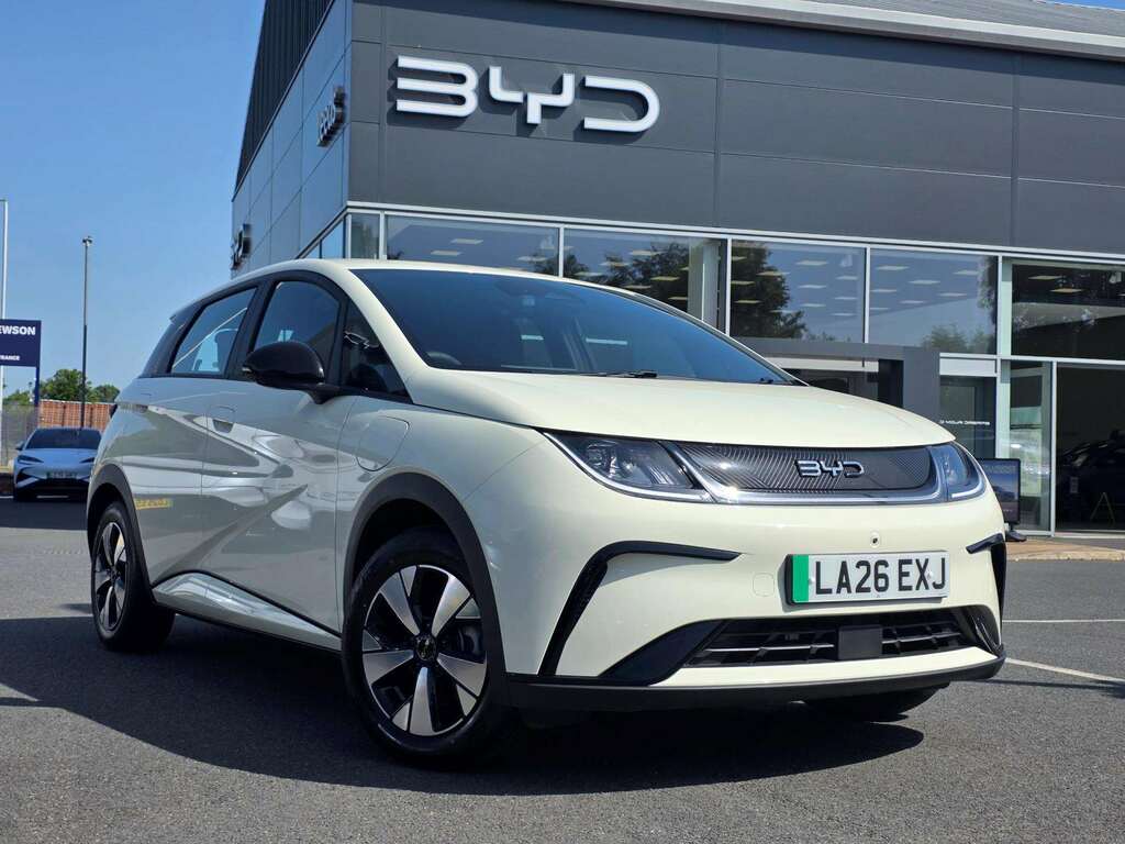 Byd Dolphin Active Ev White