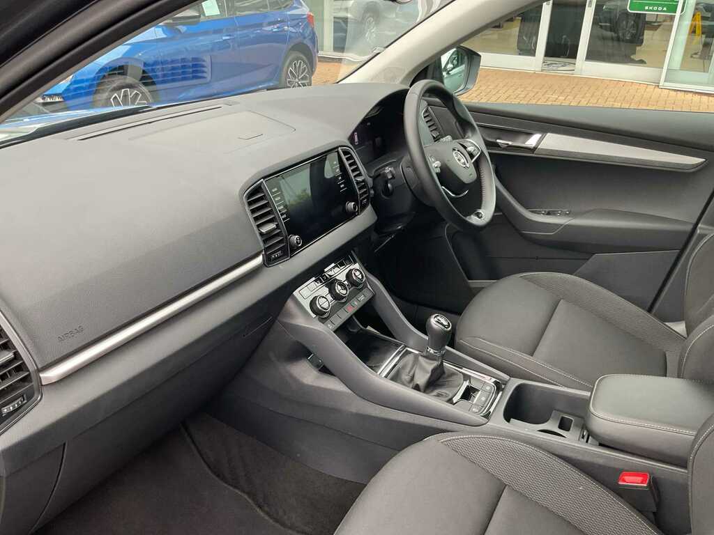 Skoda Karoq 1.5 Tsi Se Drive Grey #2