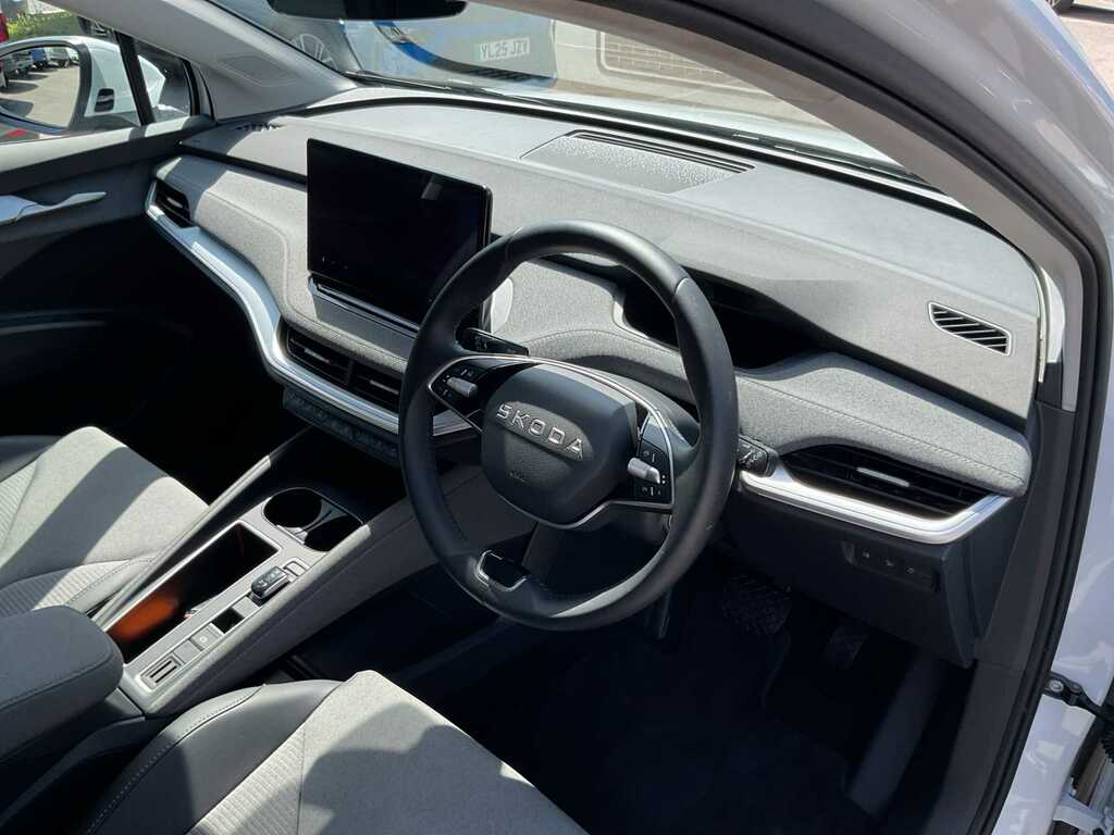 Skoda ENYAQ 210Kw 85 Edition 82Kwh White #6