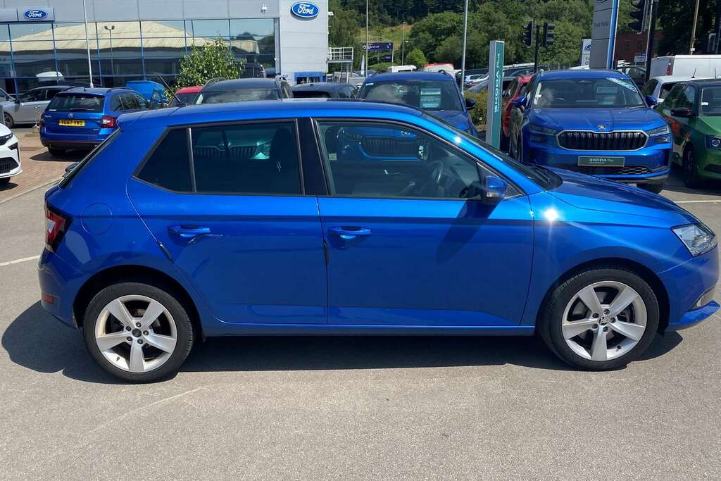 Skoda Fabia 1.0 Tsi 110 Se L Blue #4