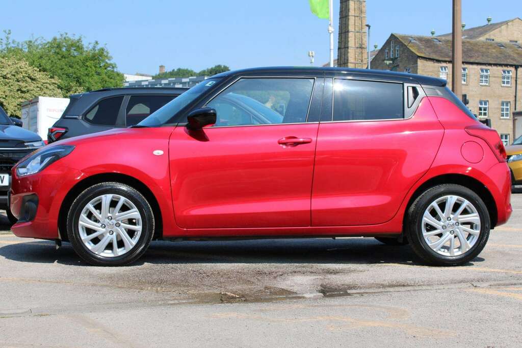 Suzuki Swift 1.2 Dualjet 83 12V Hybrid Sz-t Red #3