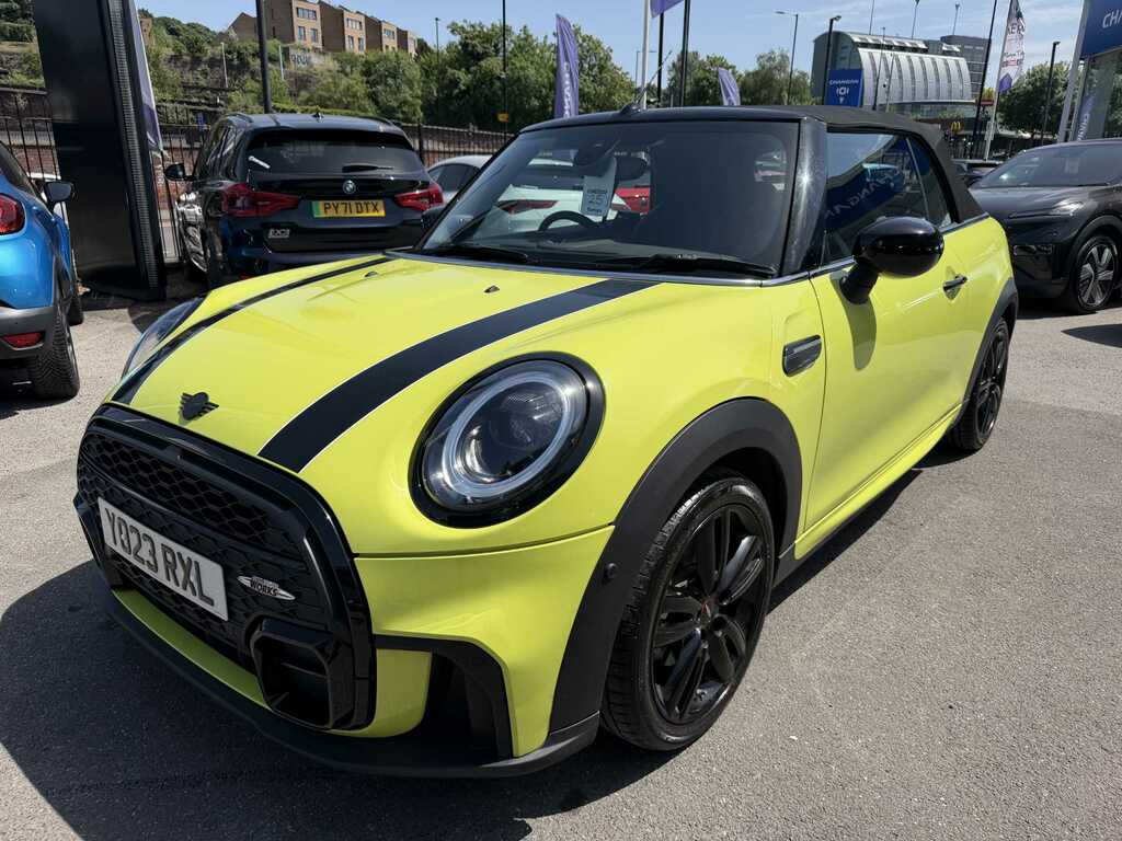 Mini Convertible Sport Auto Yellow #3