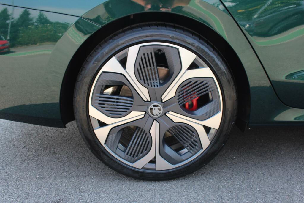 Skoda Octavia 1.5 Tsi 150 E-tec Sportline Dsg Grey #20