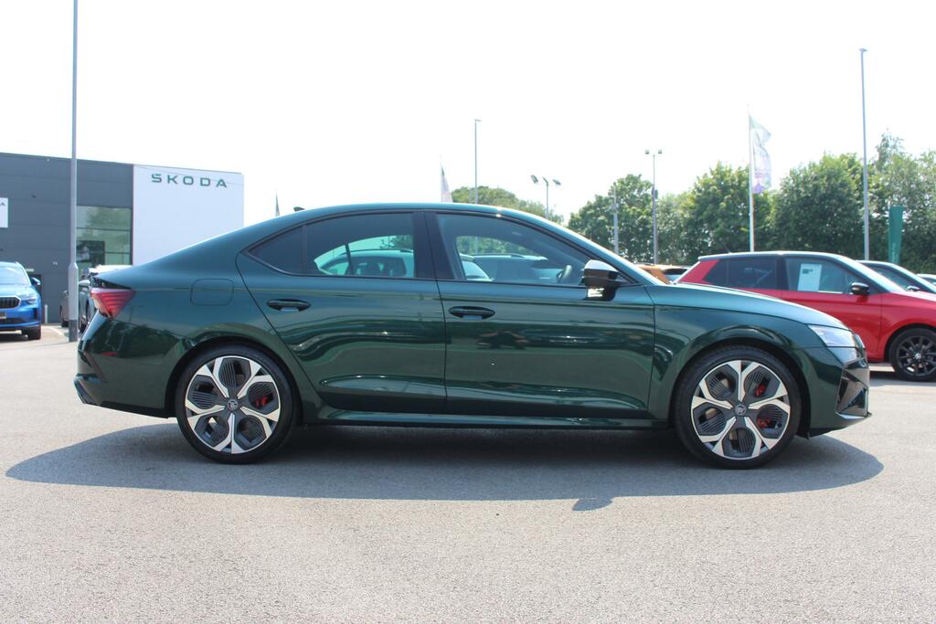 Skoda Octavia Vrs Green #4