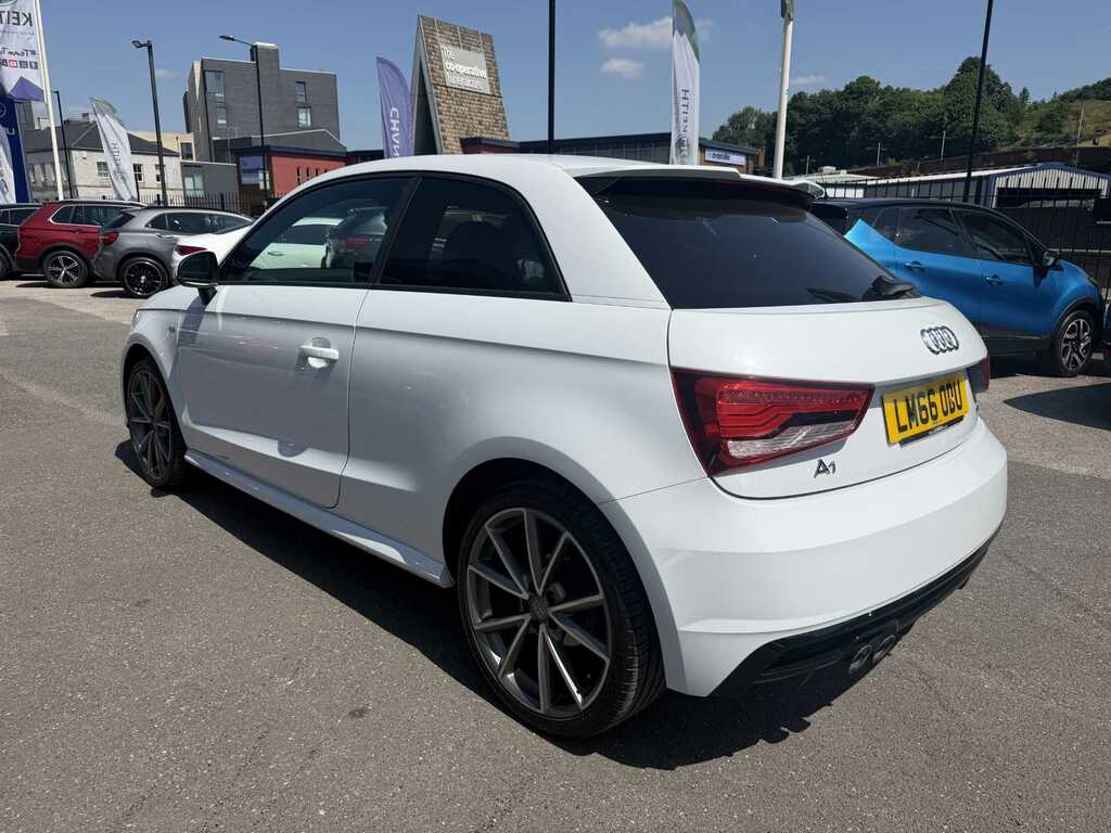 Audi A1 S Line Black Edition T White #5