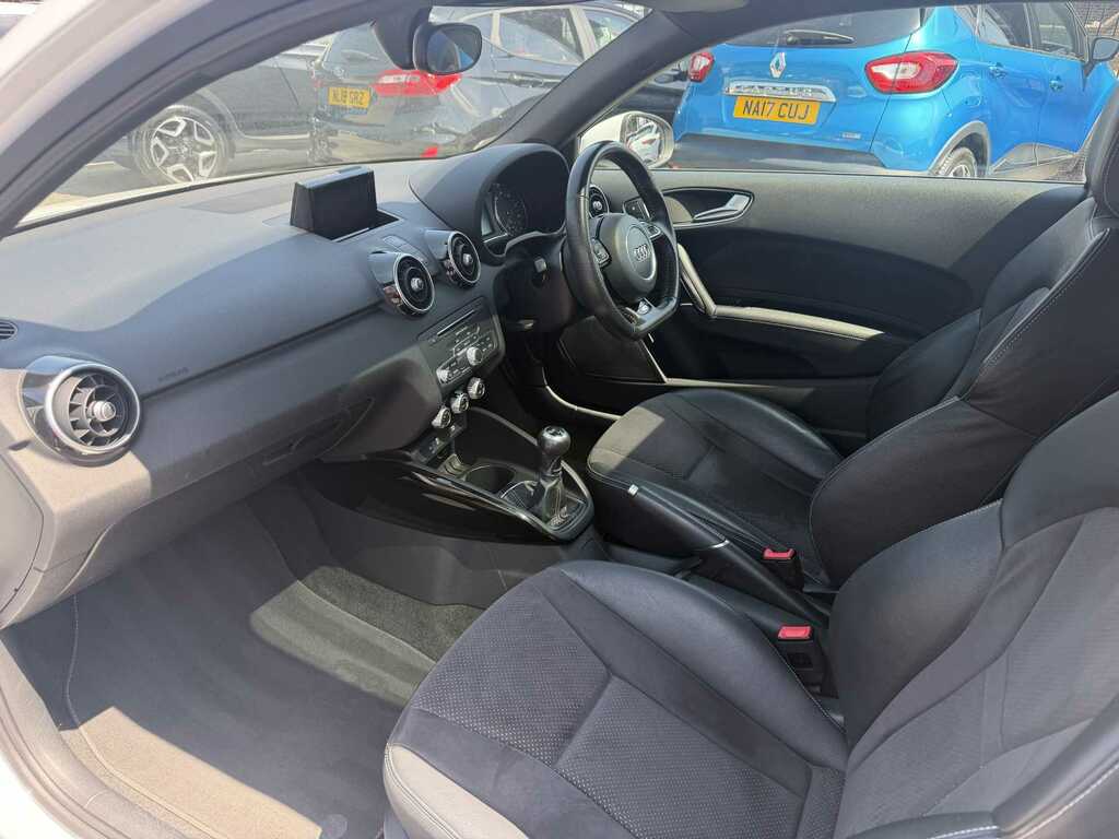 Audi A1 1.6 Tdi Sport Sportback Euro 6 Ss Black #21