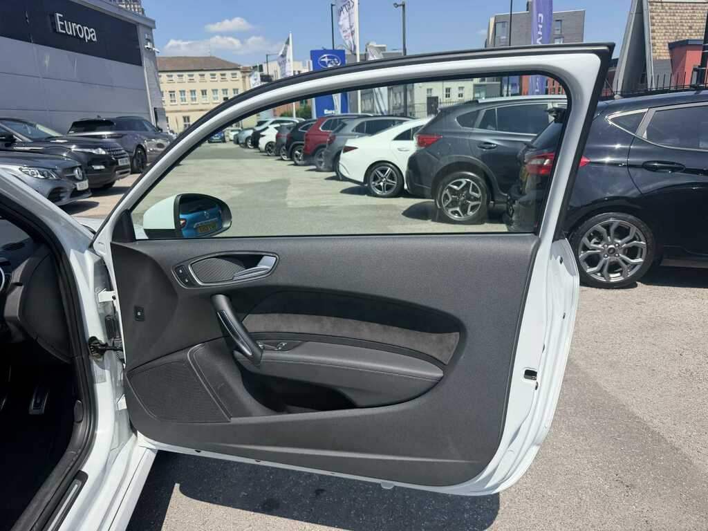 Audi A1 1.6 Tdi Sport Sportback Euro 6 Ss Black #14