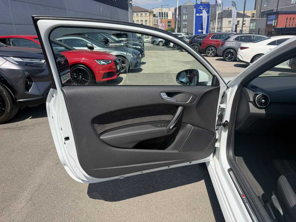Audi A1 1.6 Tdi Sport Sportback Euro 6 Ss Black #20