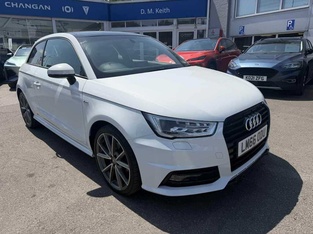 Audi A1 S Line Black Edition T White