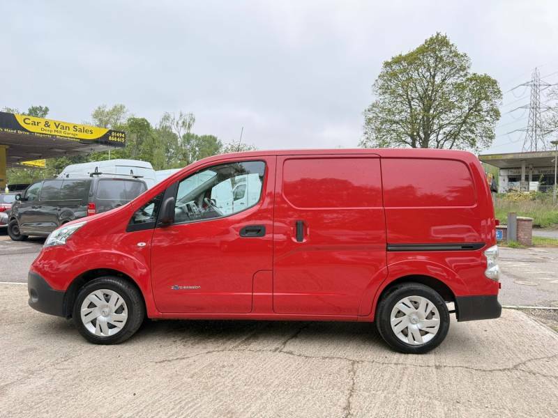 Nissan e-NV200 80Kw Acenta Van 40Kwh Long Range - 2021 70 Red #6