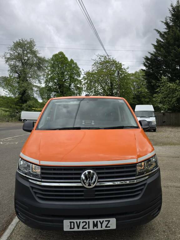 Volkswagen Transporter 2.0 Tdi T32 Startline Swb 150 Ps Dsg - 2 DV21MYZ Orange #4
