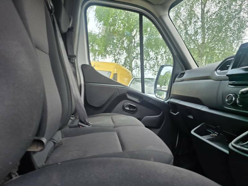 Renault Master Sl28dci 135 Business Low Roof Van Grey #19