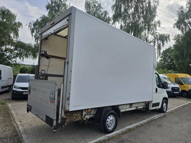 Peugeot Boxer 2.0 Bluehdi Luton Van Tail Lift White #6