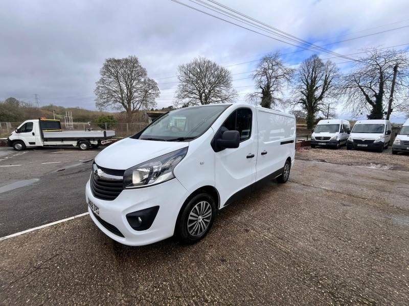 Vauxhall Vivaro 1.6 Cdti 2900 Sportive L2 Lwb Eu6 White #2