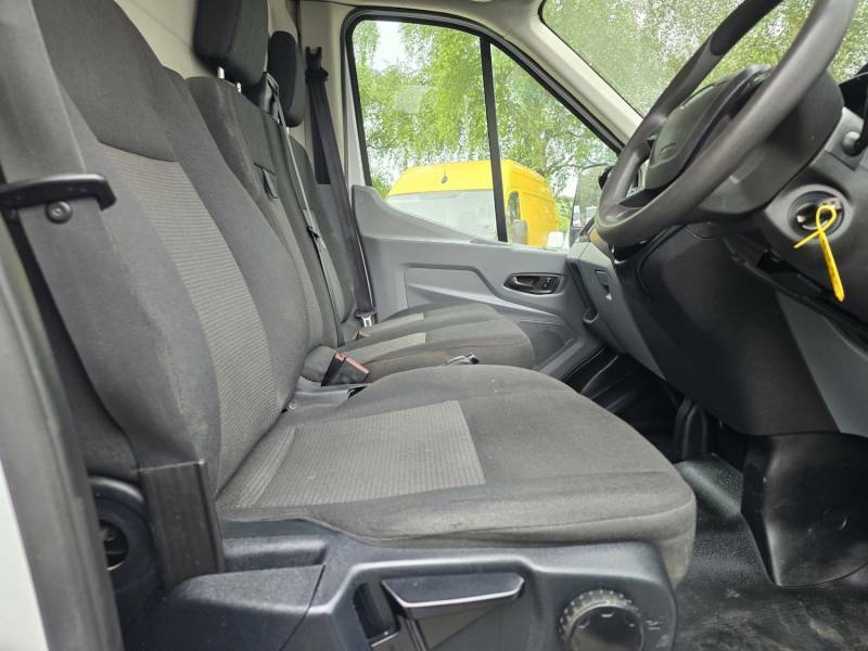 Ford Transit Custom 2.0 350 L2 Cc Drw 129 Bhp White #17