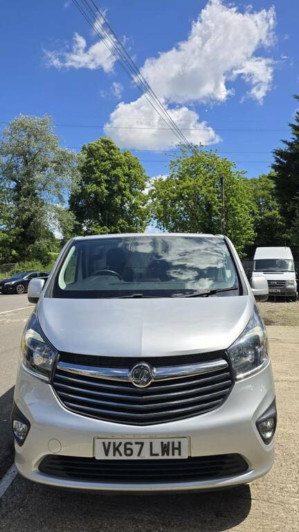 Vauxhall Vivaro Diesel White #9
