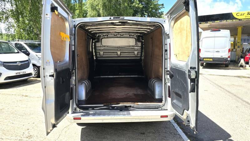 Vauxhall Vivaro Diesel White #12