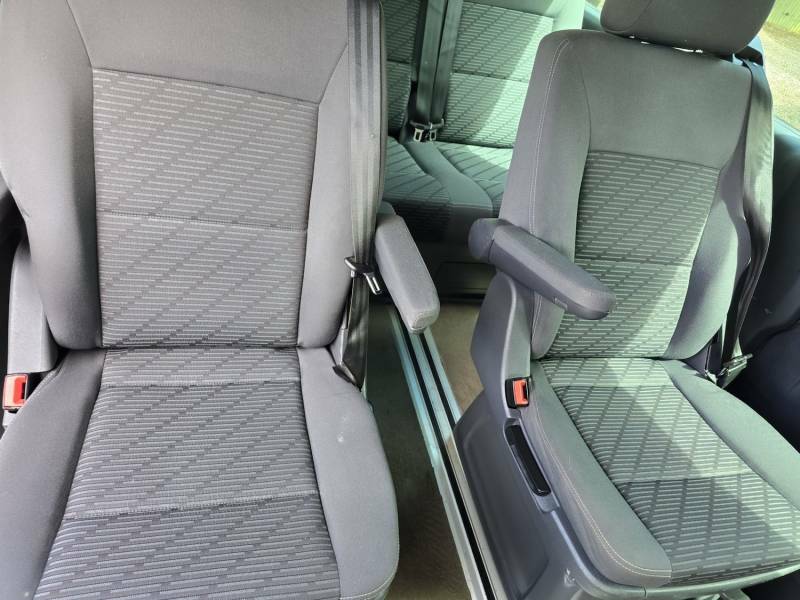 Volkswagen Caravelle 2.0 Bitdi Bluemotion Tech Executive Dsg 4Motion Eu Grey #59