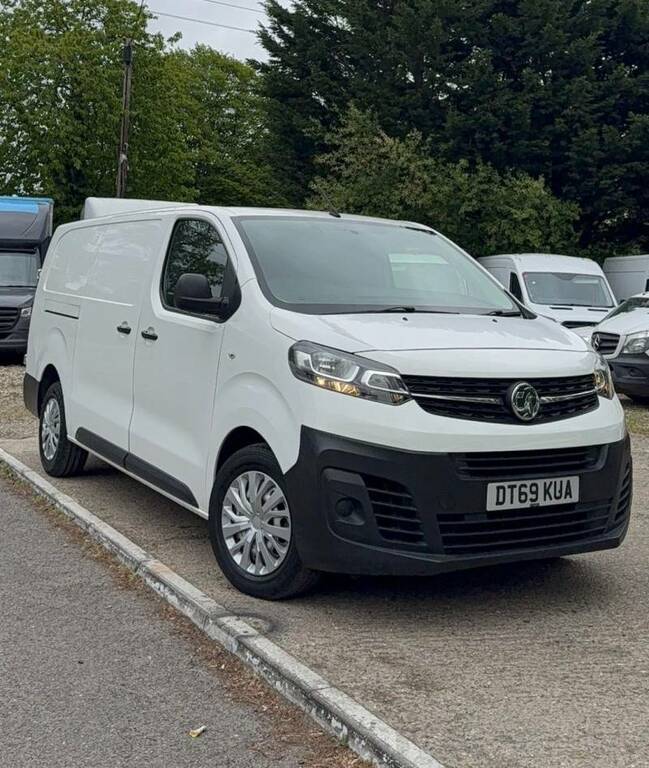 Vauxhall Vivaro 1.5 Turbo D 2900 Edition L2 Lwb No Vat White #3