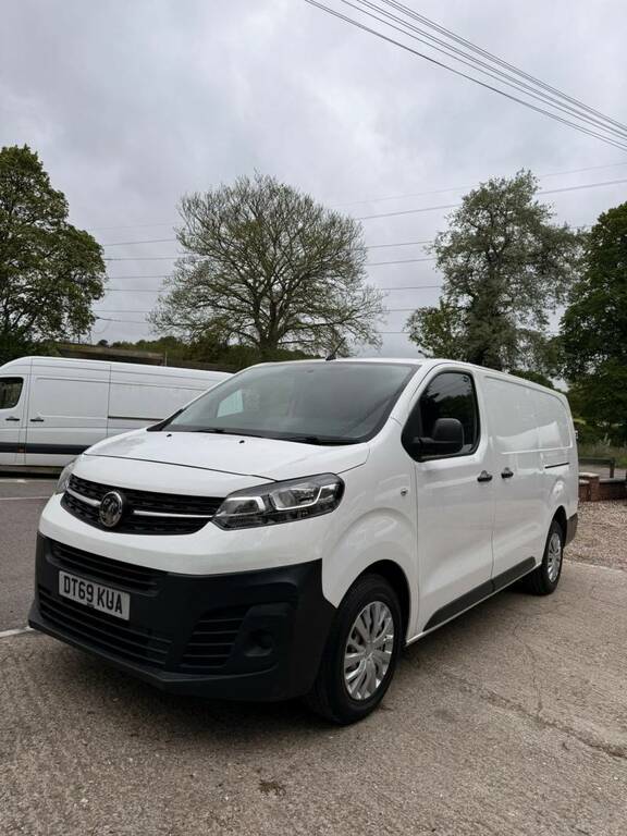 Vauxhall Vivaro 1.5 Turbo D 2900 Edition L2 Lwb No Vat White #2